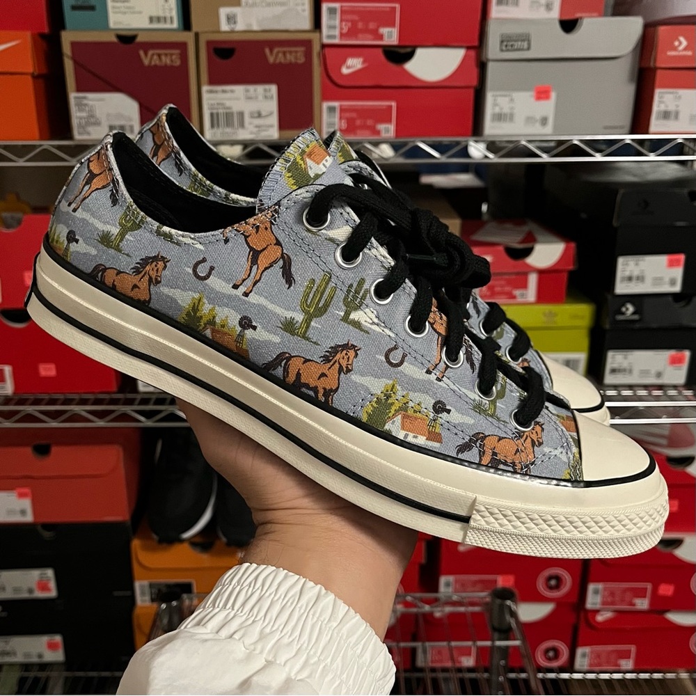 Converse Chuck Taylor All Star 70 Washed Denim Twisted Resort Low Top Sneakers